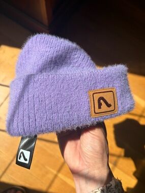 Flylow Beanie